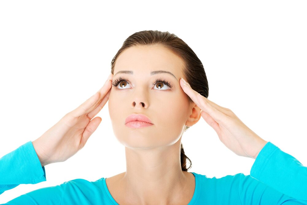 close-up-woman-with-headache-against-white-background_1048944-8886150.jpg